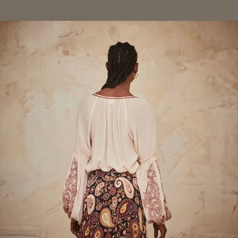 NKN Nekane Rose & Cream Yojana Boho Blouse - medium - $118 MSRP - Picture 3 of 9